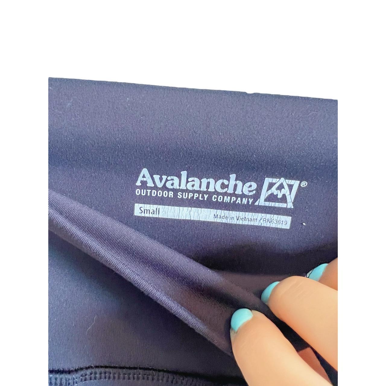 Avalanche Women's Leggings Brand new! Only used - Depop