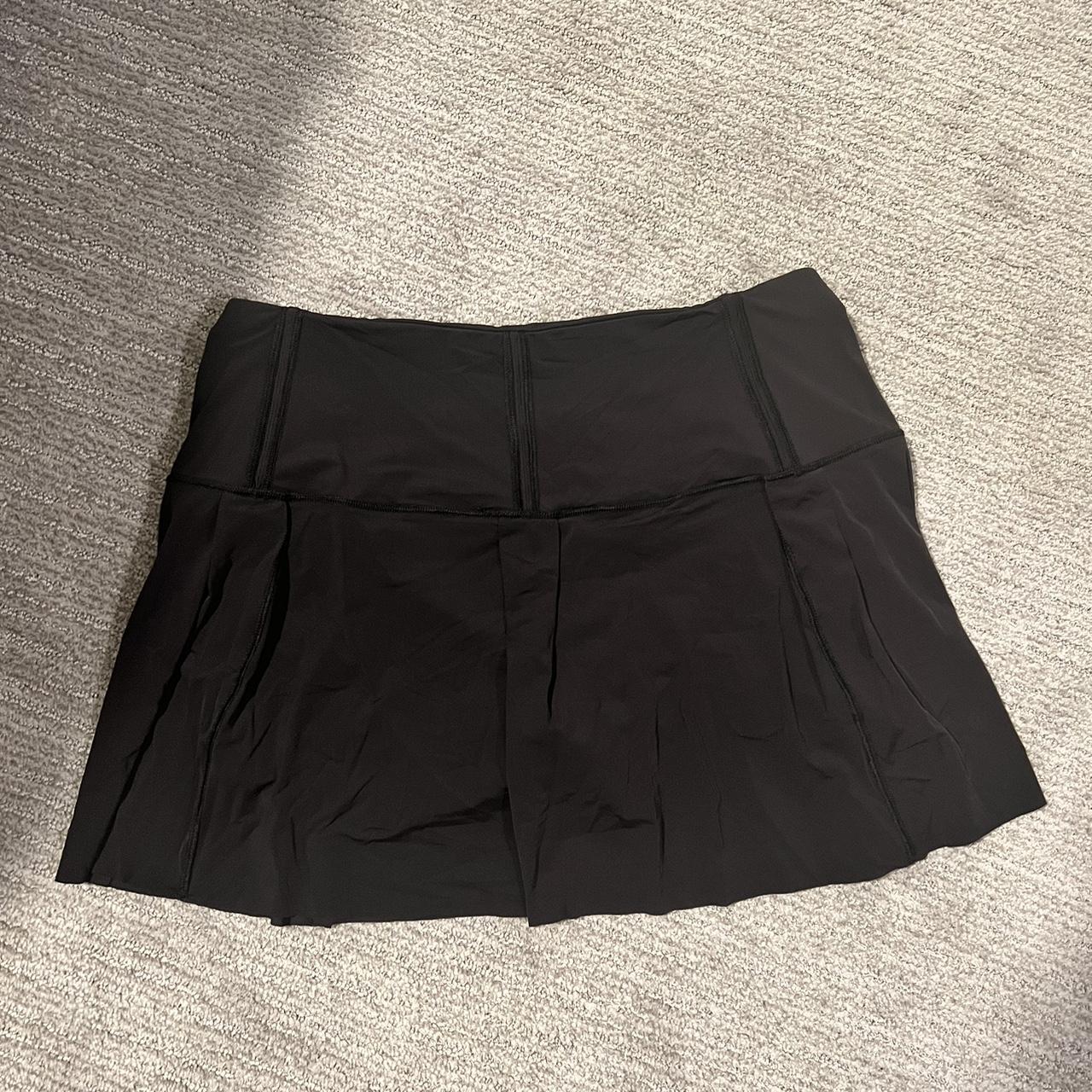 Black Lululemon Skirt - Depop