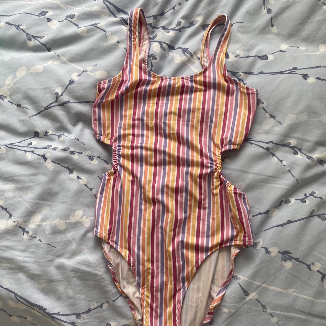Zara swimming costume Age 13-14 would fit a... - Depop