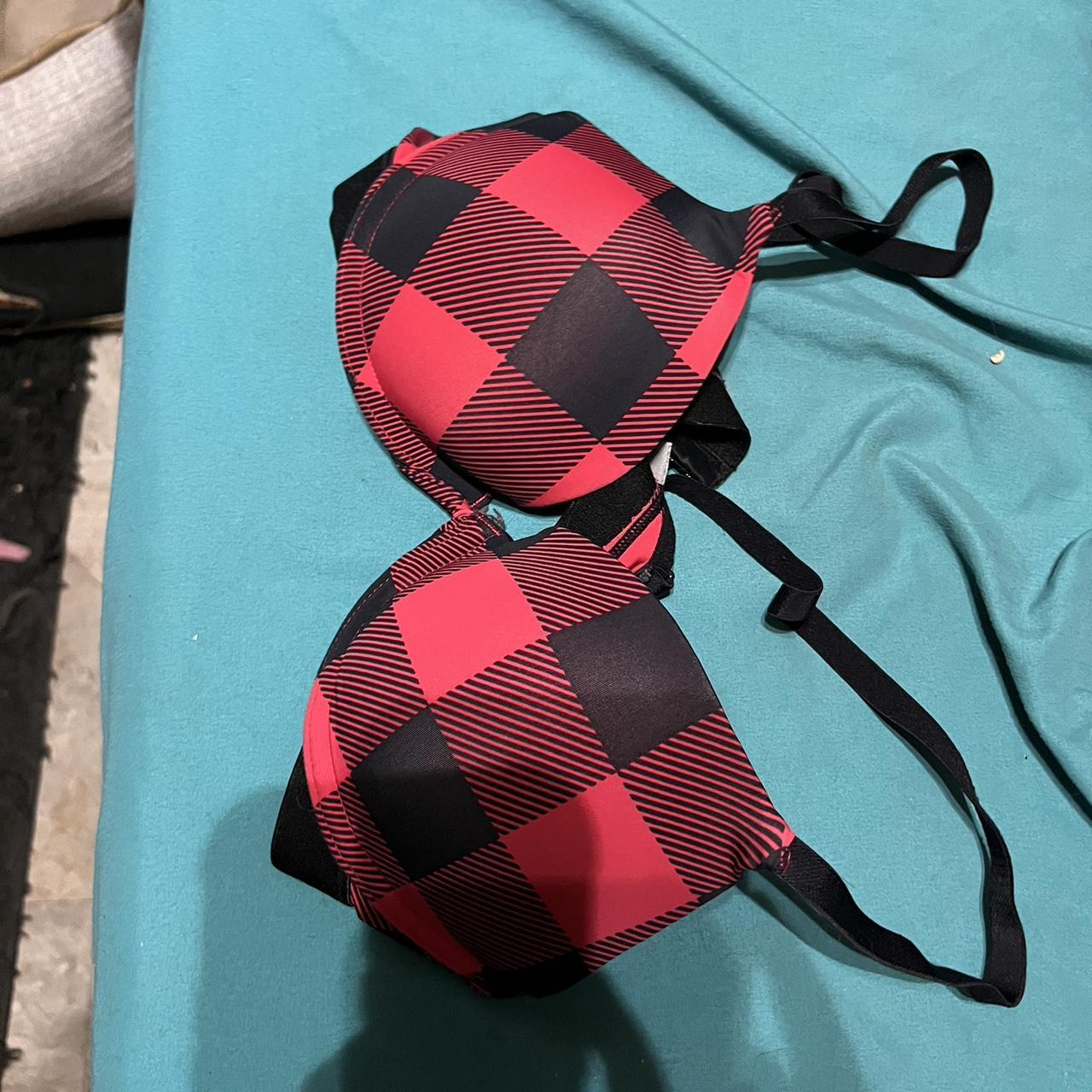 kohls bra worn a few times doesnt fit anymore kohls... Depop