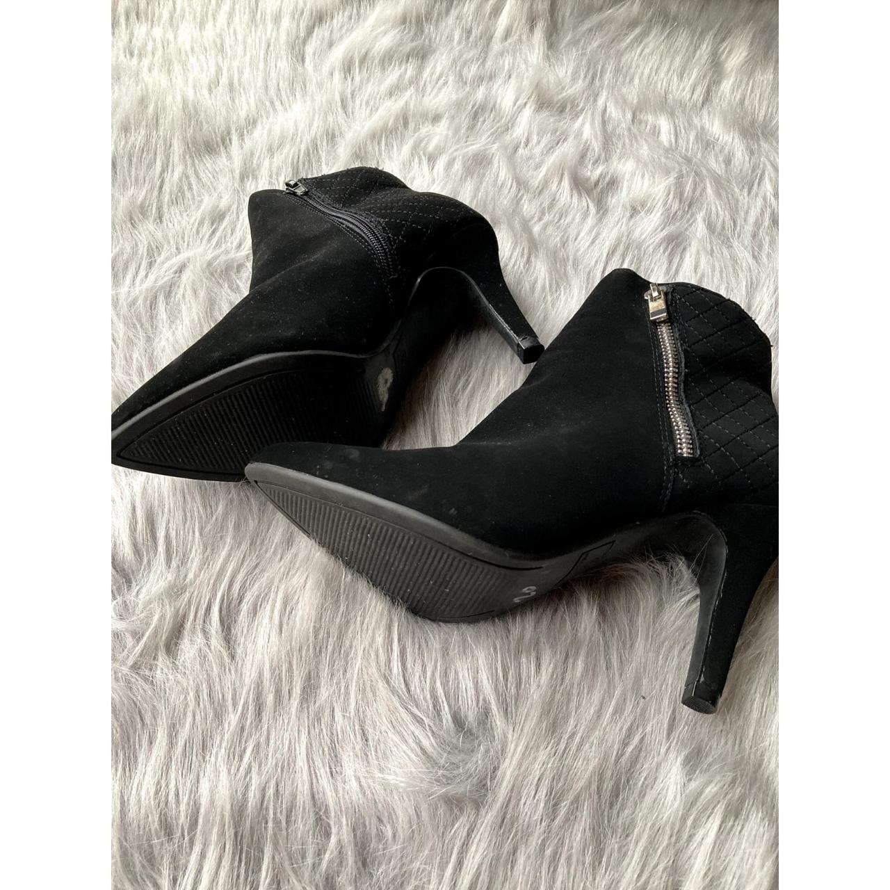 Me too store black suede booties