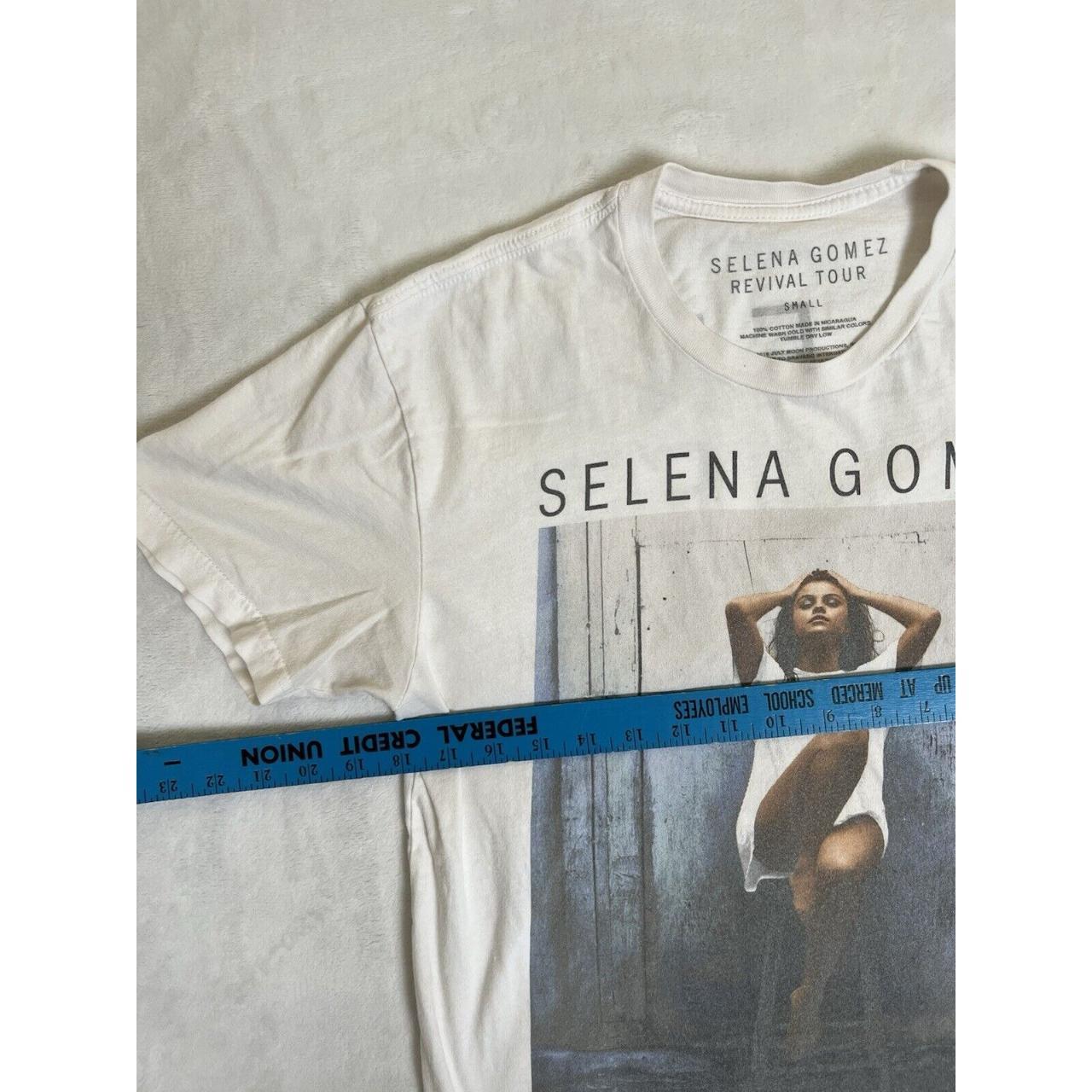 Selena Gomez Revival 2016 World Tour deals White T Shirt Size Medium