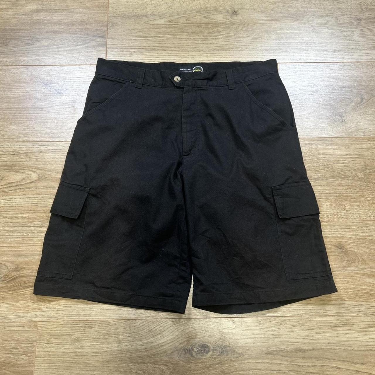 item listed by 907vtg