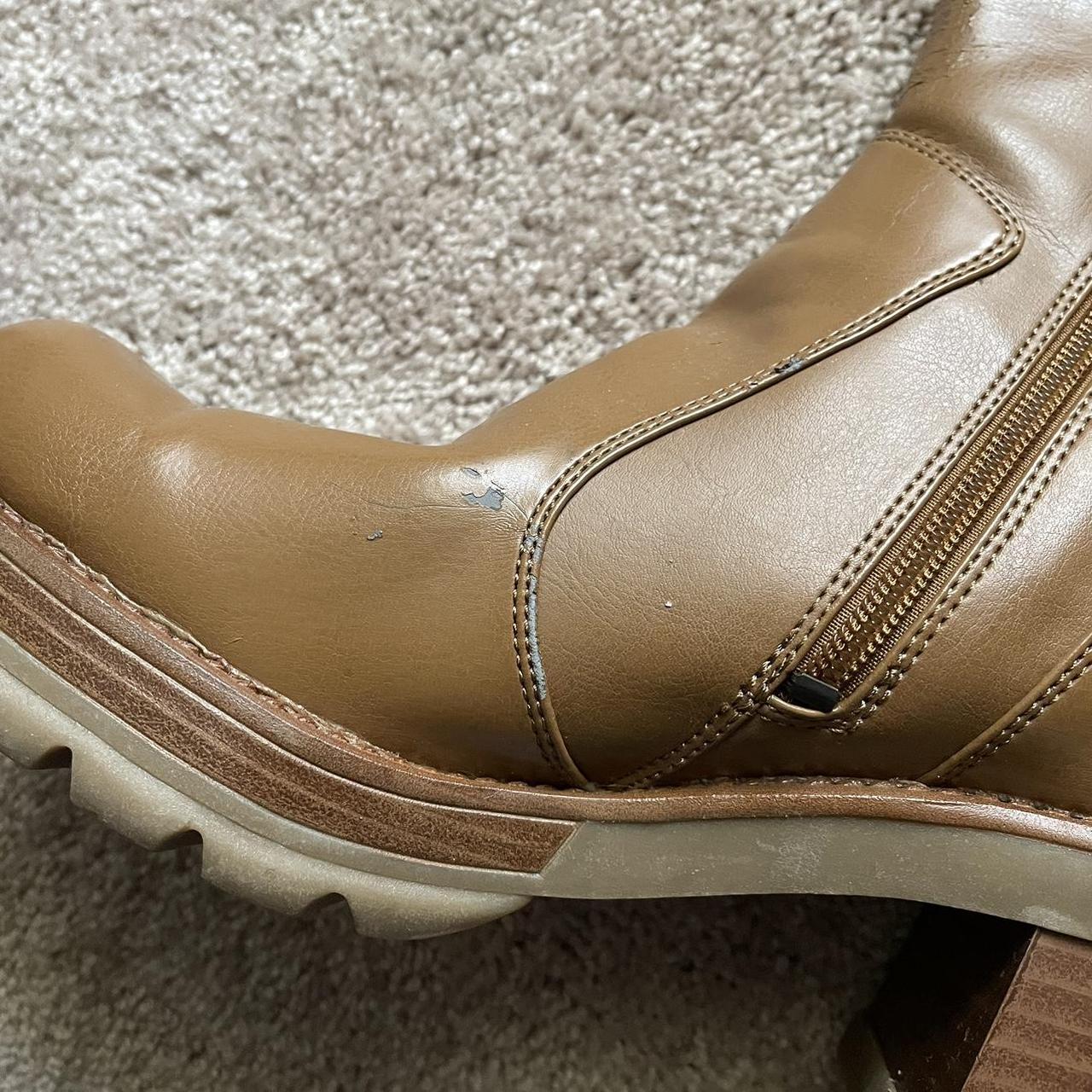 Vintage platform chunky tan boots Marked size... Depop