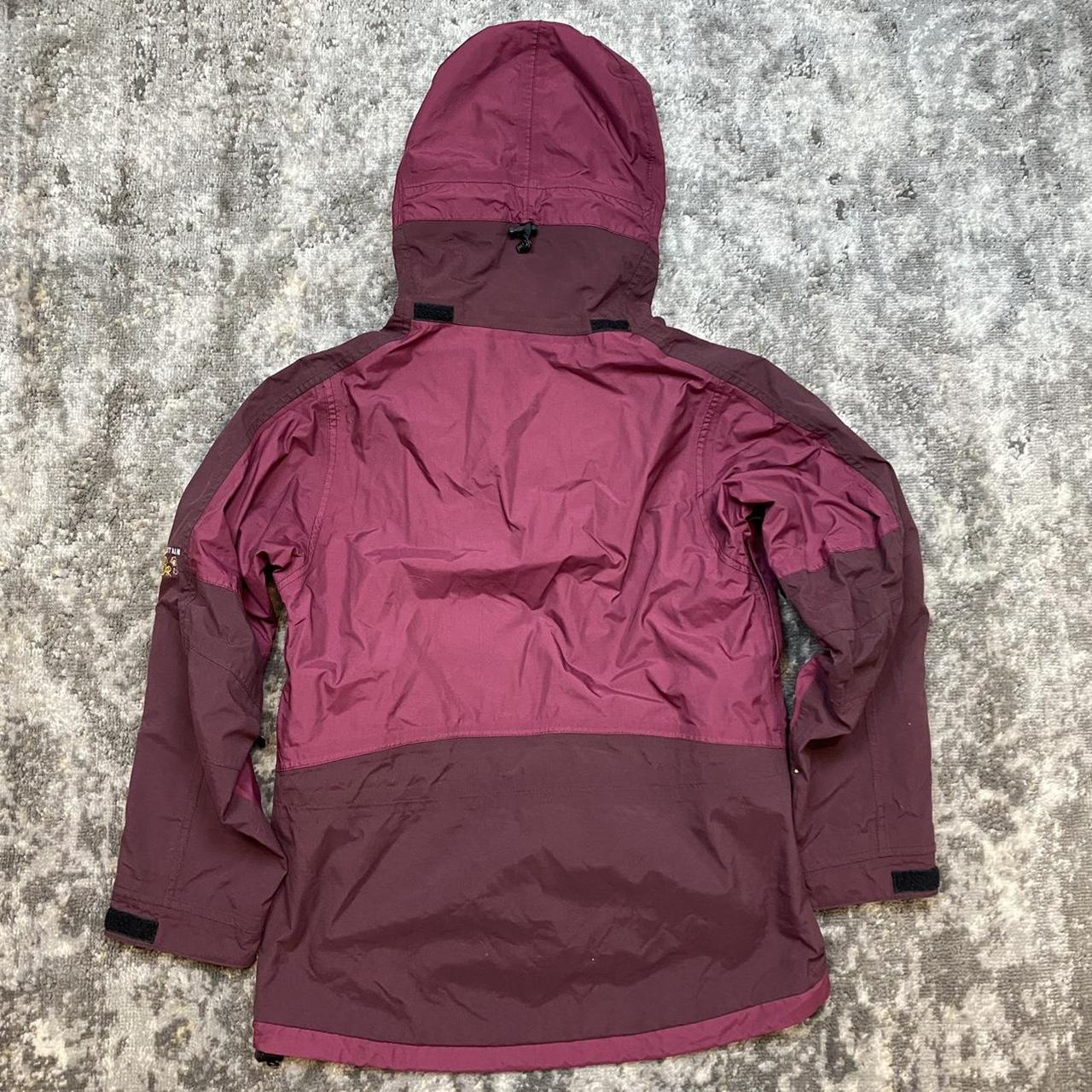 Mountain Hardwear Men's Purple and Burgundy Jacket | Depop