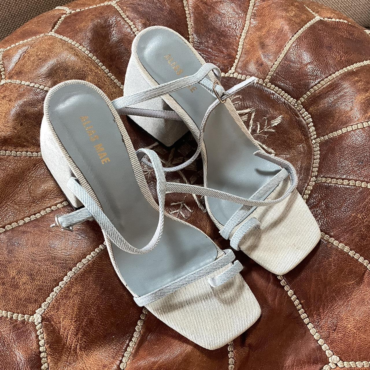 item listed by lorennerol