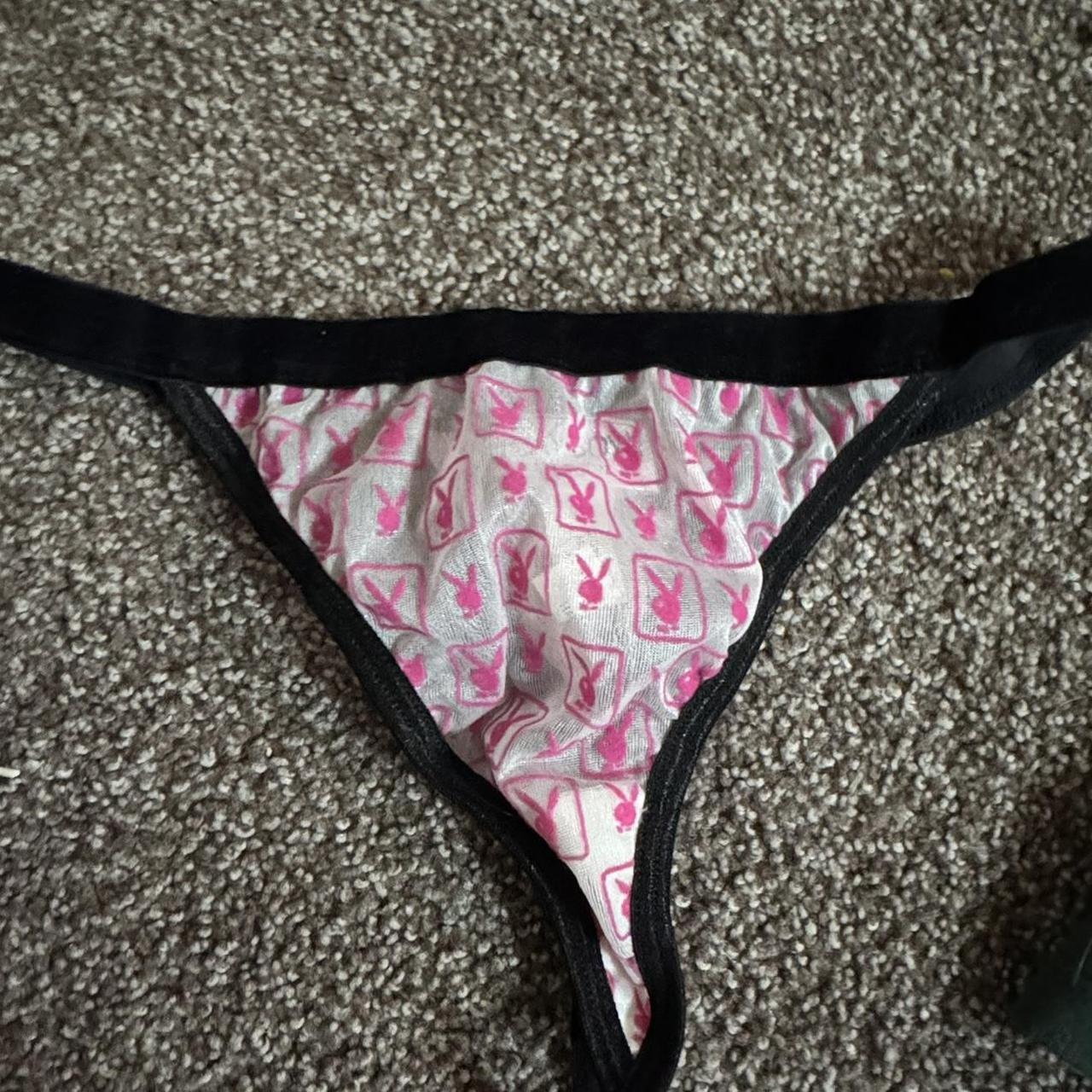 item listed by vixengal