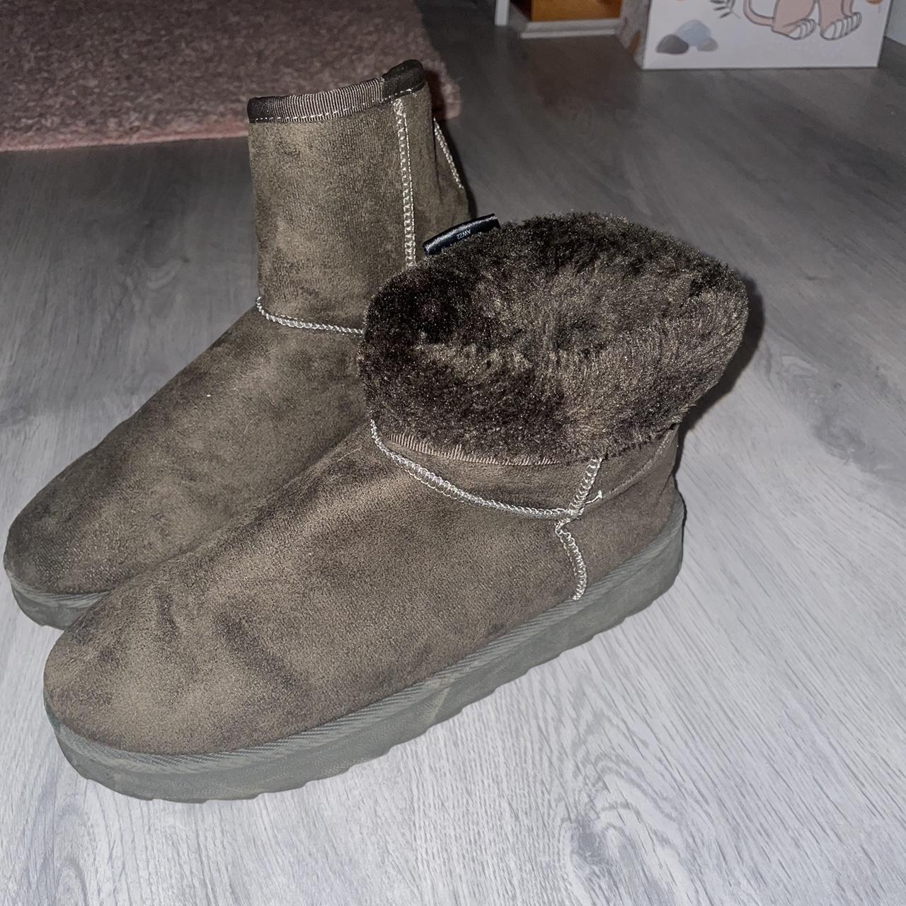 Khaki boots store primark