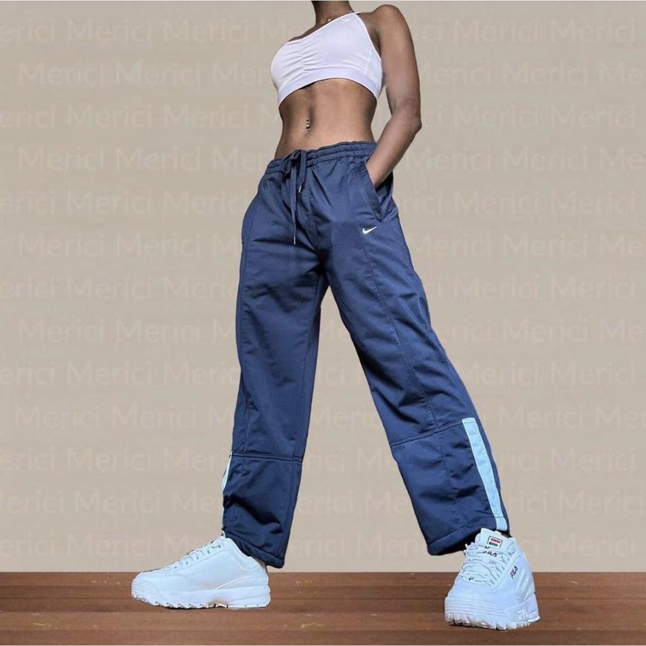 Nike Women's Navy and Blue Joggerstracksuits Depop