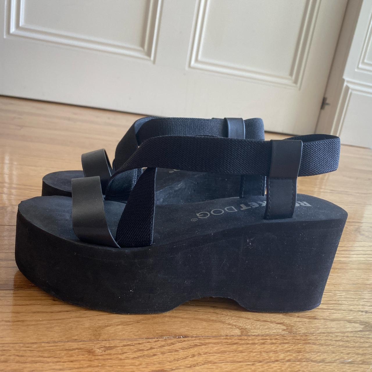 Rocket Dog Women's Black Sandals Depop