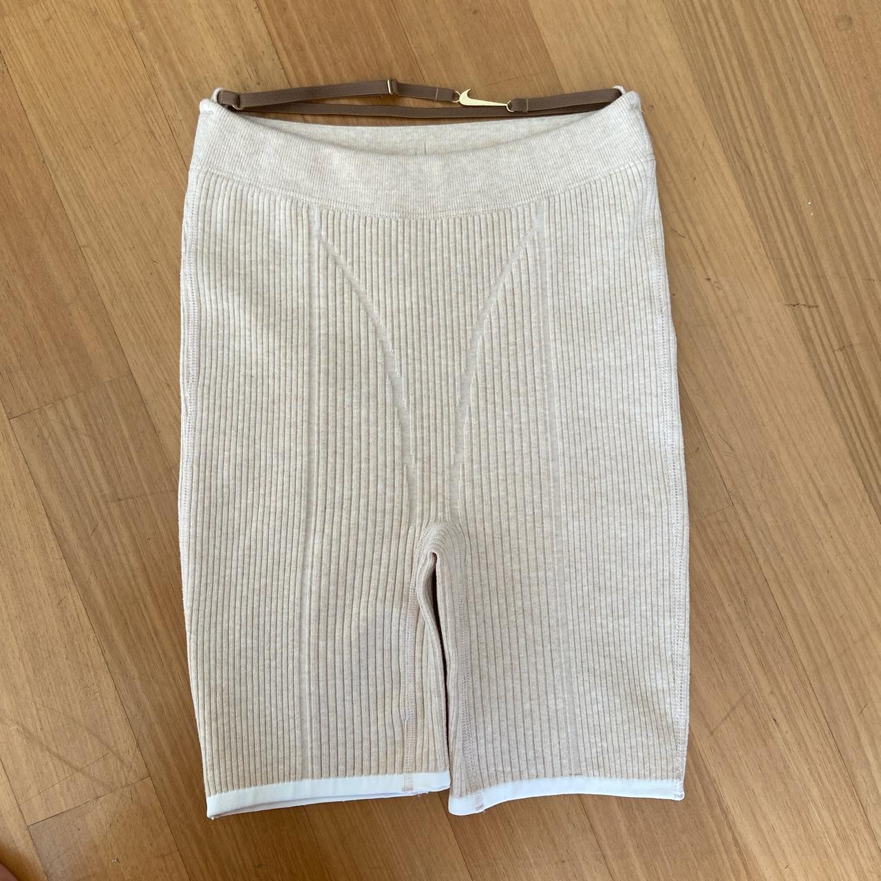 jacquemus biker shorts