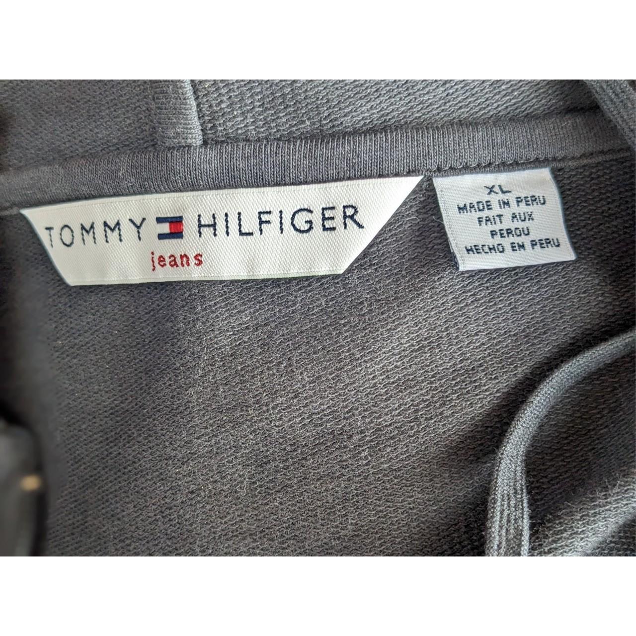 Tommy Hilfiger Women's Black And Red Jumper | Depop