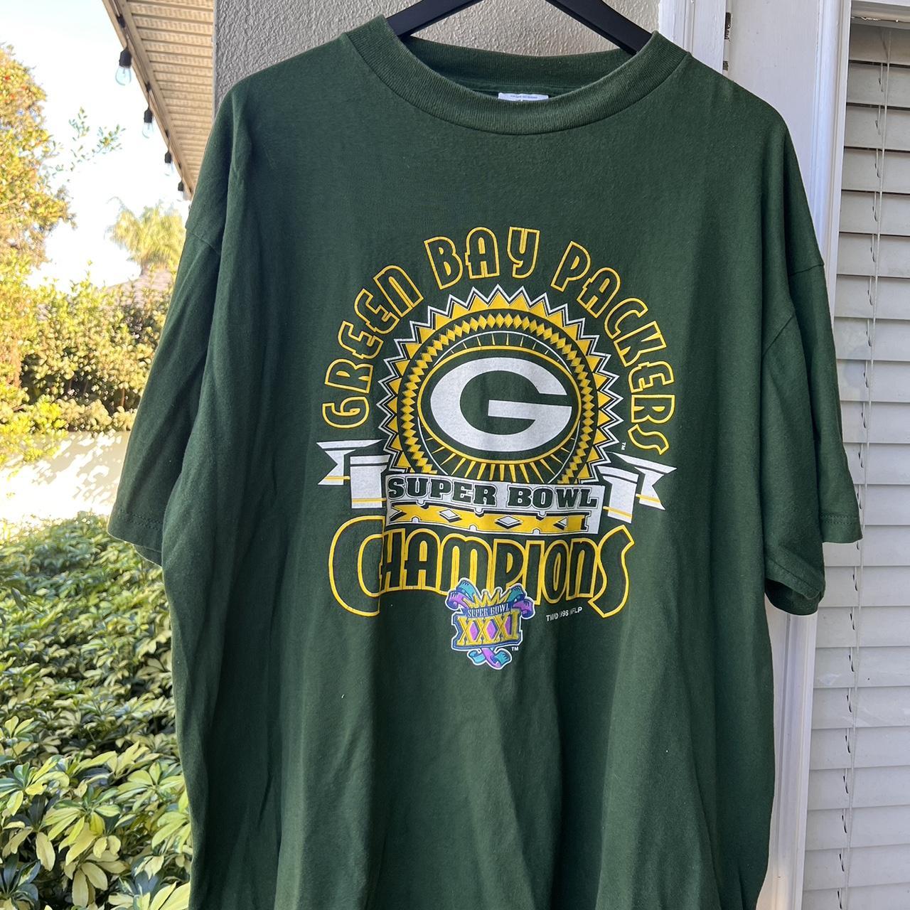 Vintage 90’s Green Bay Packers Tee , Love the Super