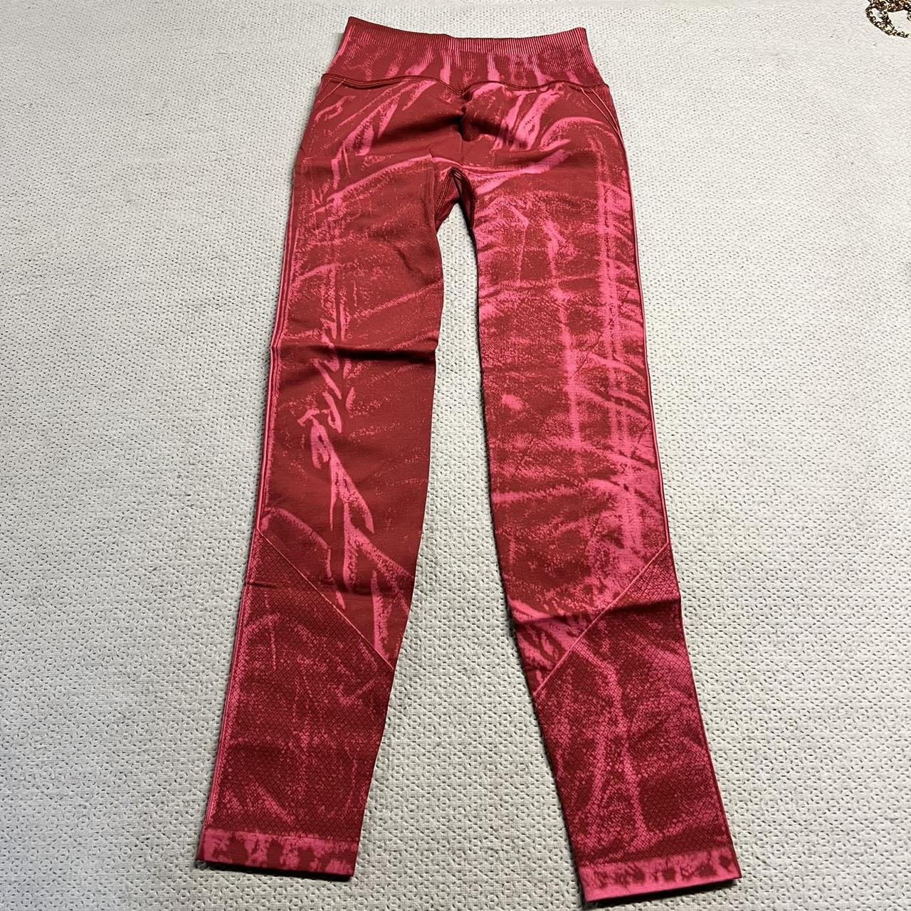 Womens authentic Lululemon Ebb to Street Pink Tie Dye Leggings Tights