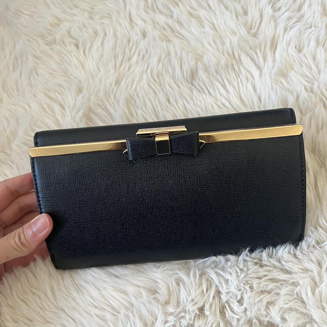 Charles and keith bow detail clutch online