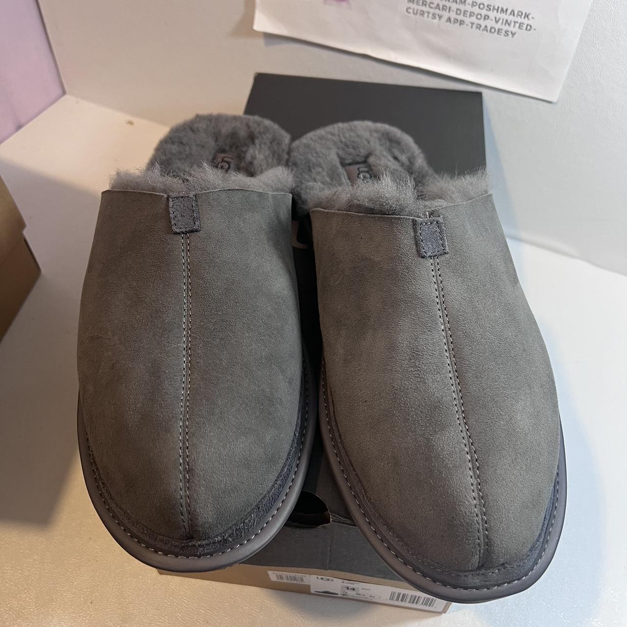 Ugg mens grey slippers hot sale