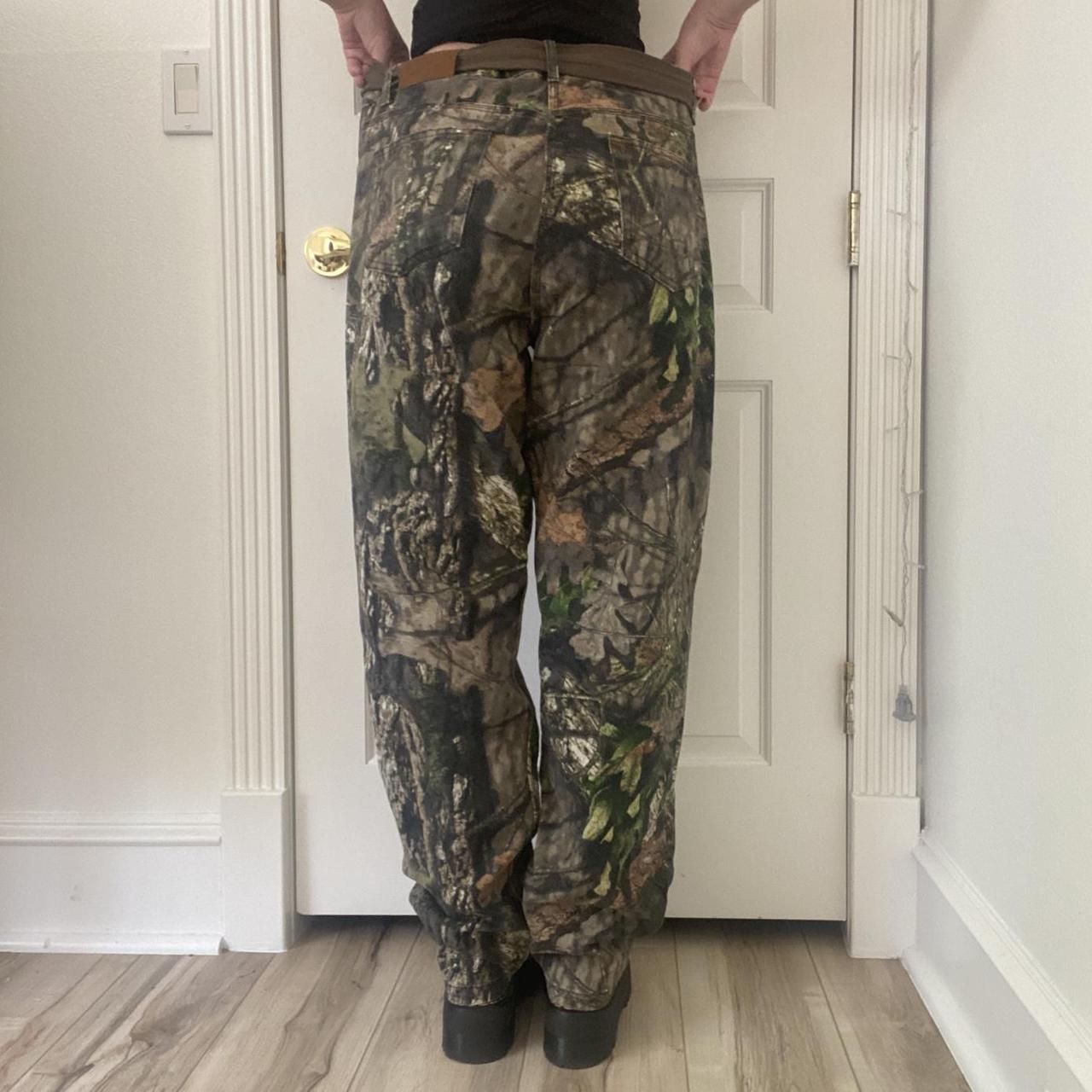 Camouflage mid to high rise straight leg pants with... - Depop