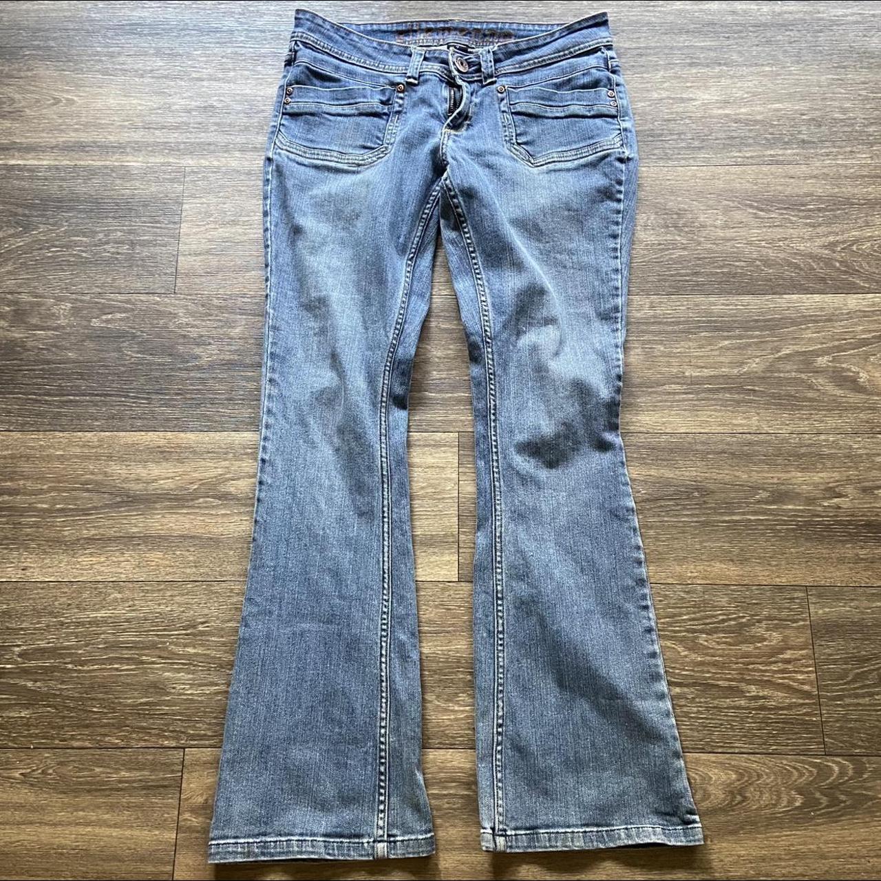 Low Rise 00’s Grunge Flare Jeans FREE... - Depop