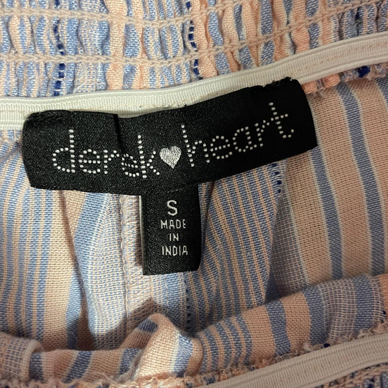 Derek Heart size small striped casual shorts in good - Depop