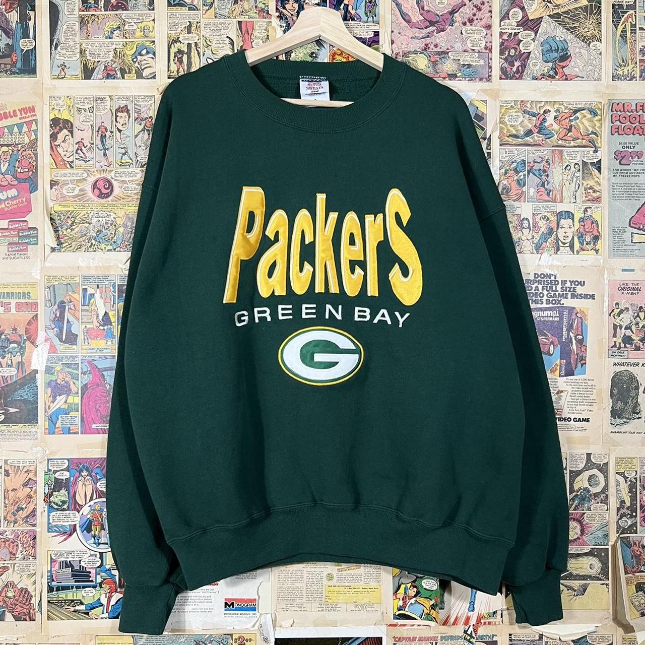 Essential Vintage NFL Green Bay Packers T Shirt Mens - Depop