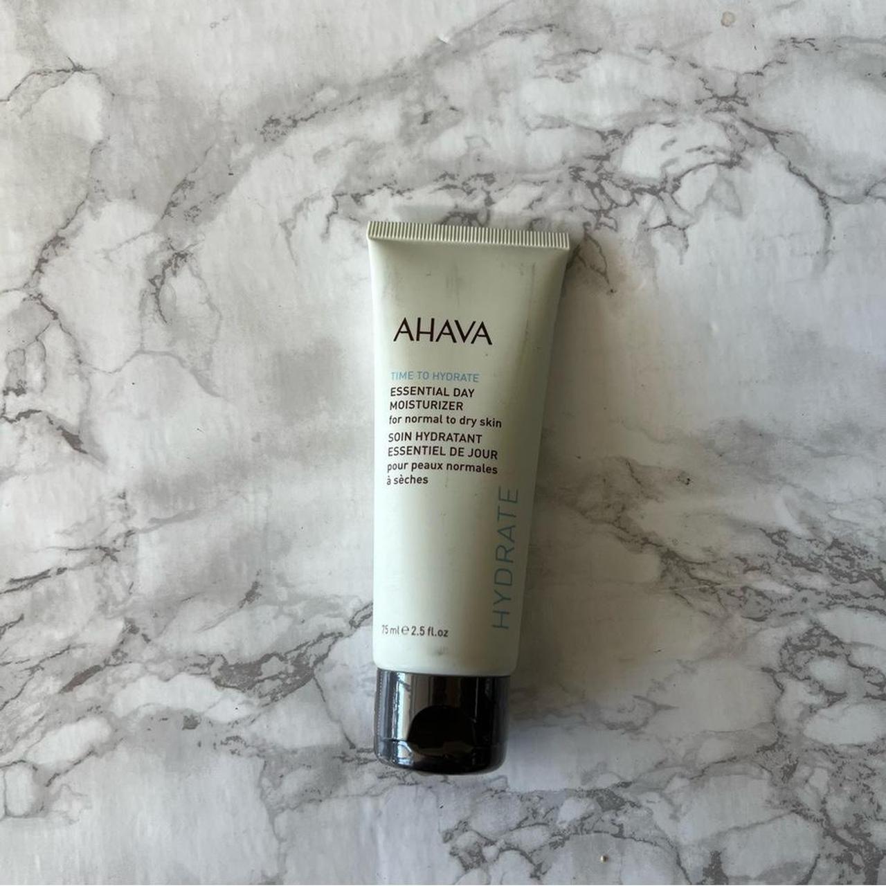 Ahava Essential Day sold Moisturizer New Sealed