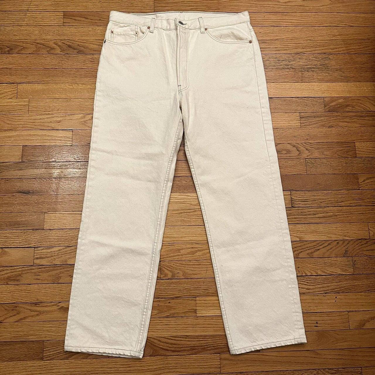 Levis off 2024 white jeans