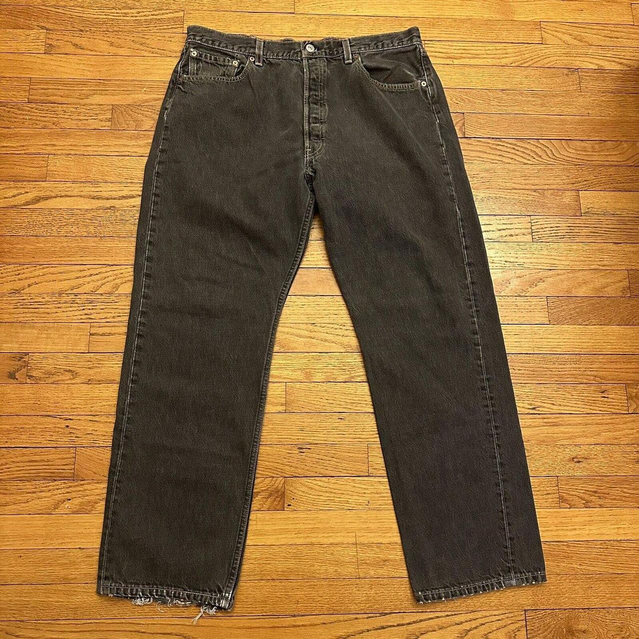 Levi 501 acabar Faded Black Jeans