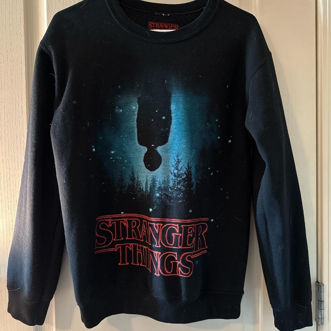 Stranger Things upside down crewneck - size small - Depop