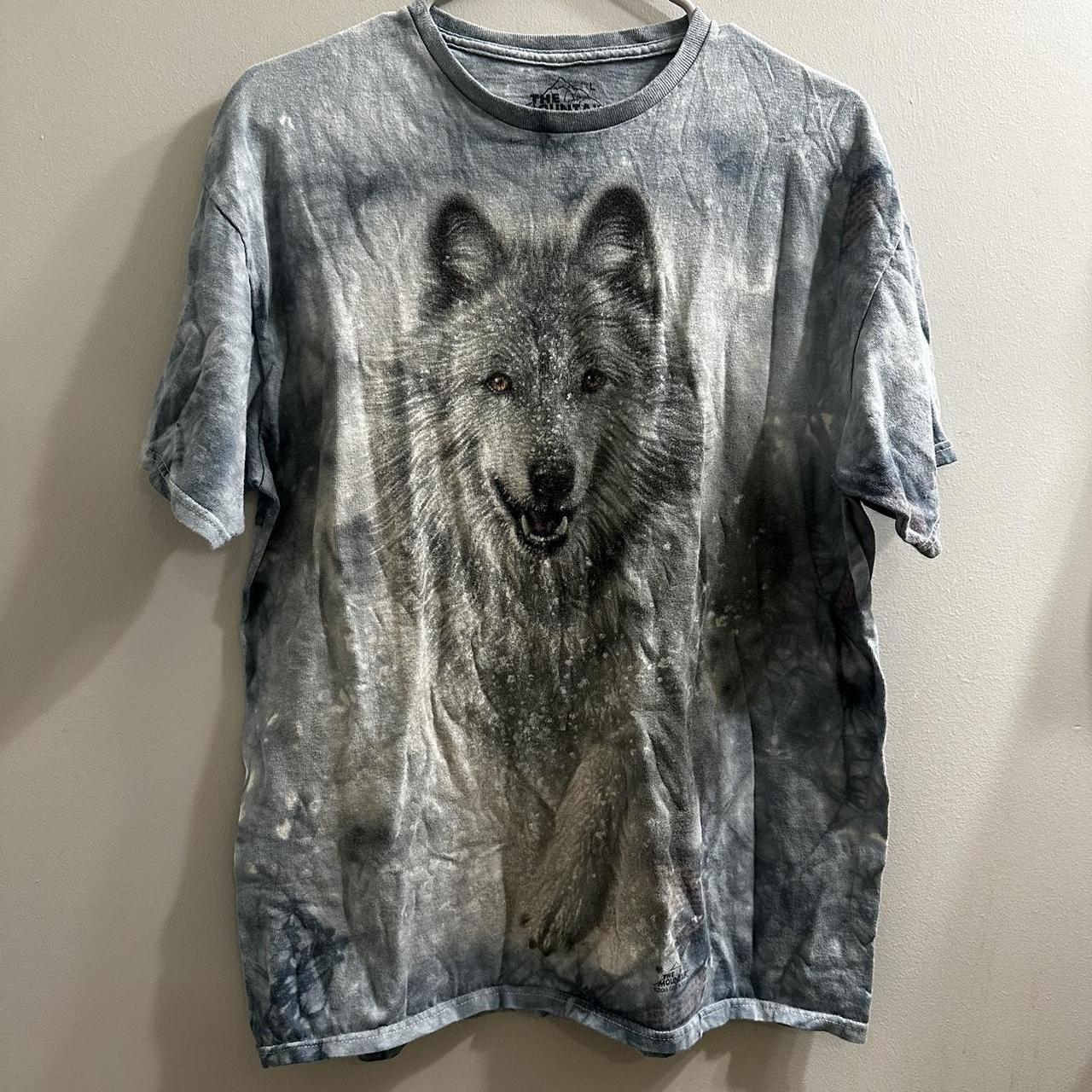 The Mountain wolf shirt - size large - Depop