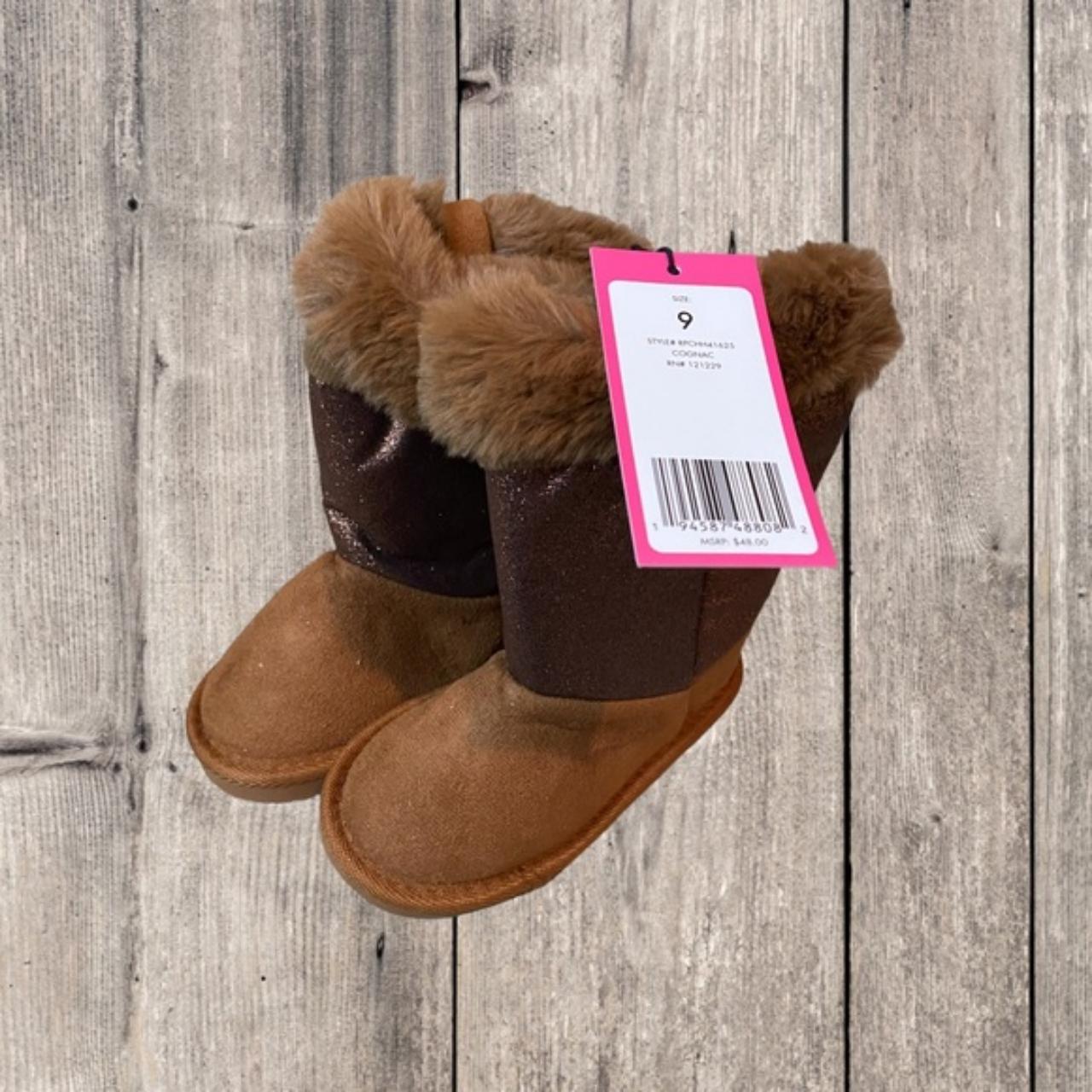 Tan boots with fur on sale trim