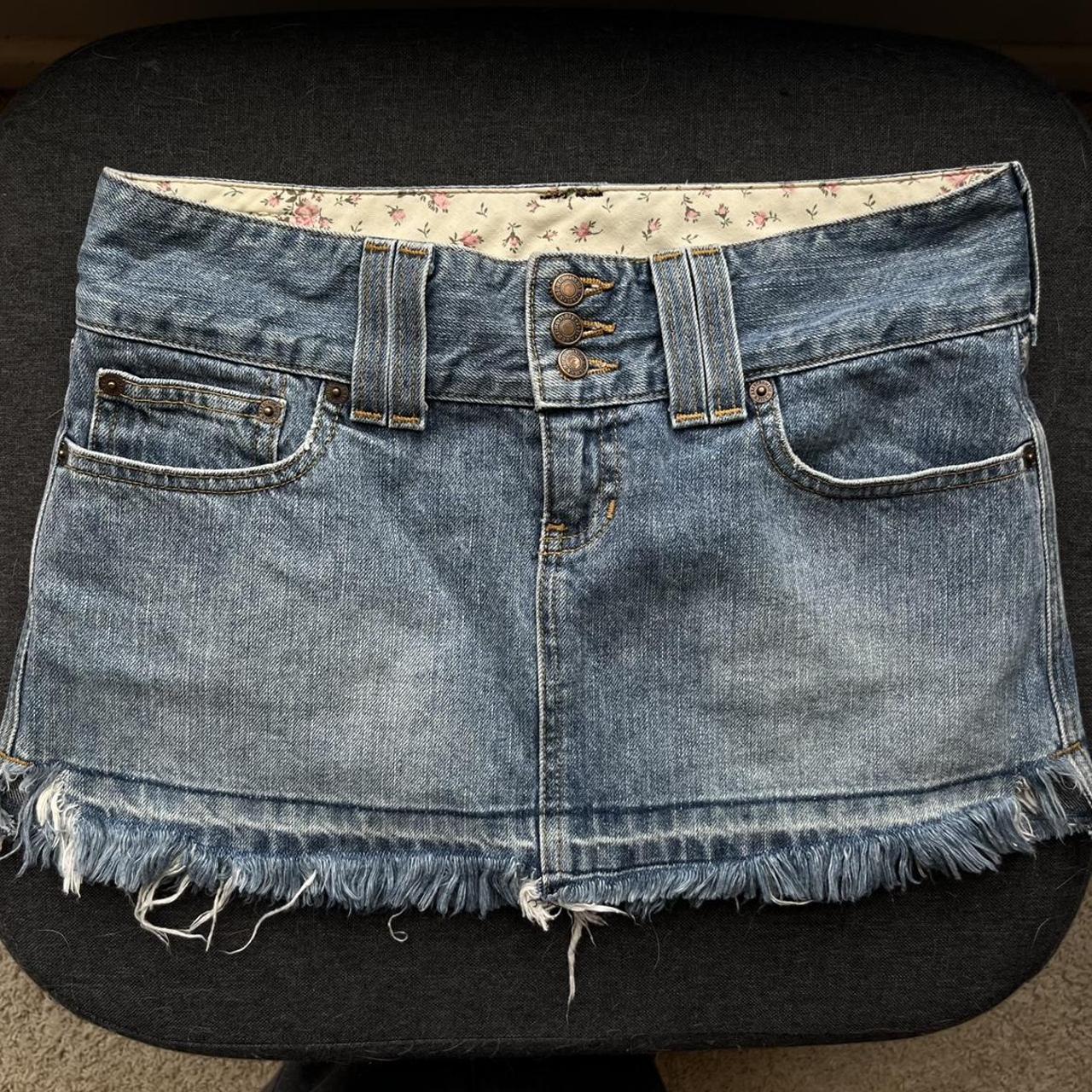 Vintage Abercrombie and Fitch low rise denim skirt... - Depop