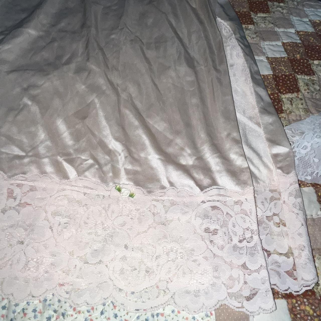 JCPenney Women's Pink Skirt Depop