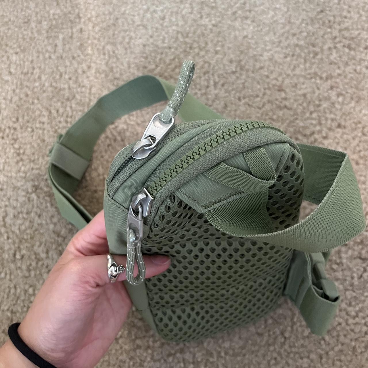 supreme nike shoulder bag green