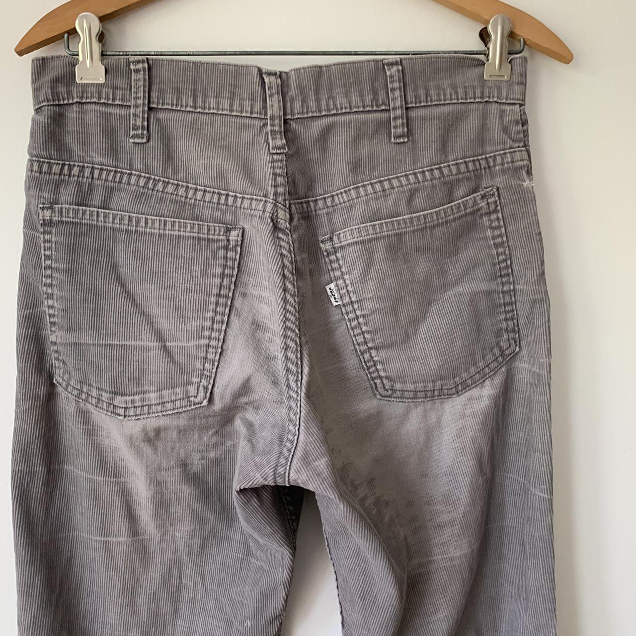 Vintage levi’s big E white tab chords! Features a a... Depop