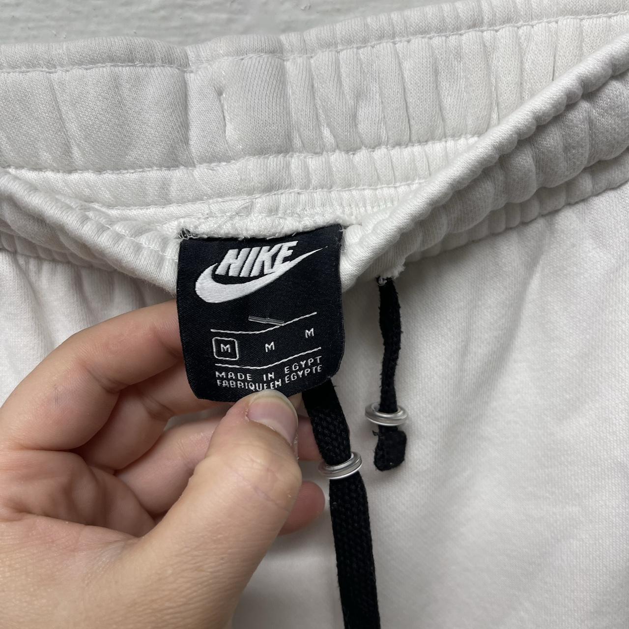 Nike microbrand joggers deals