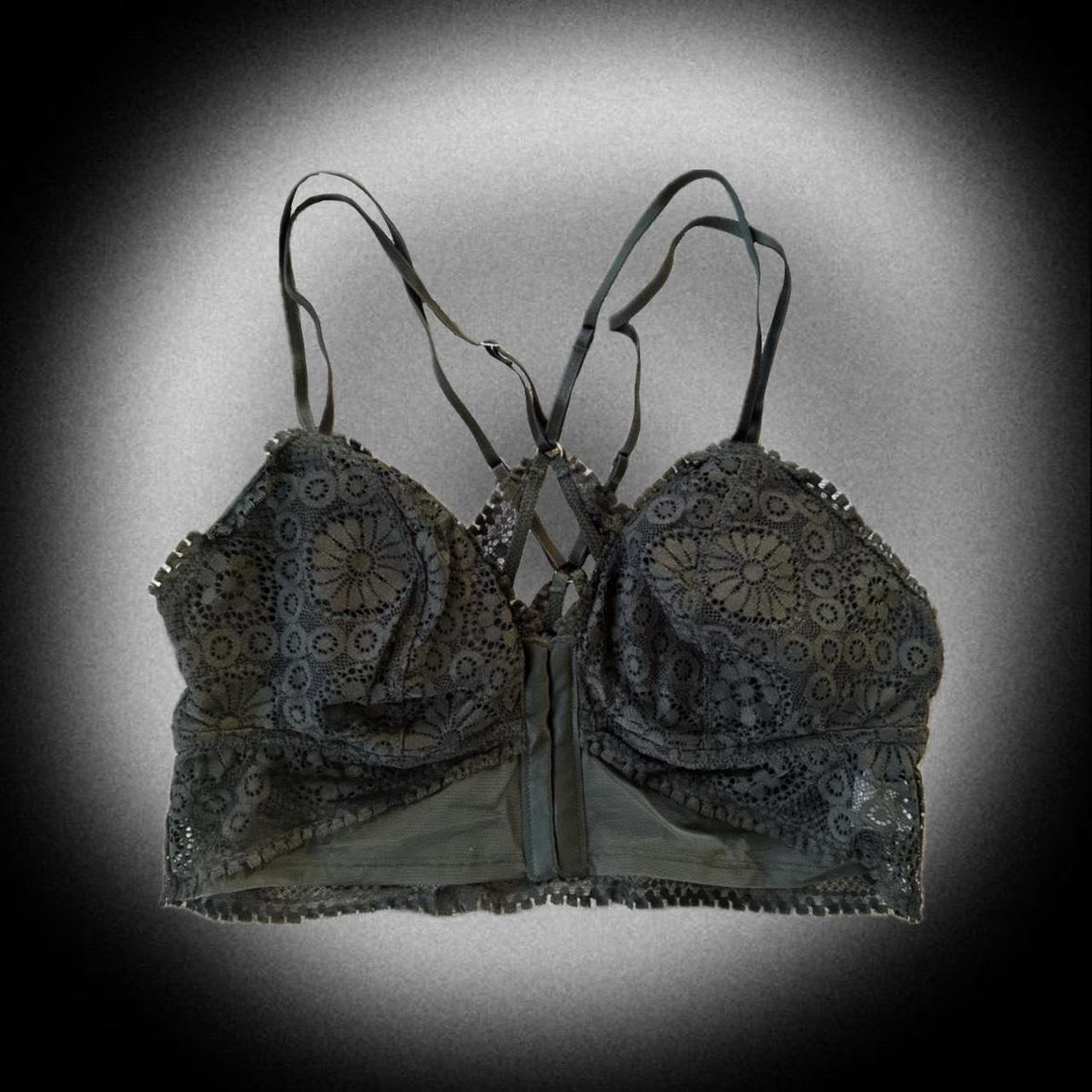 item listed by indierockz