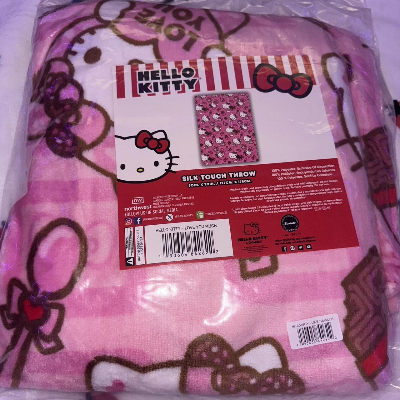 HTF cheapest hello kitty throw blanket