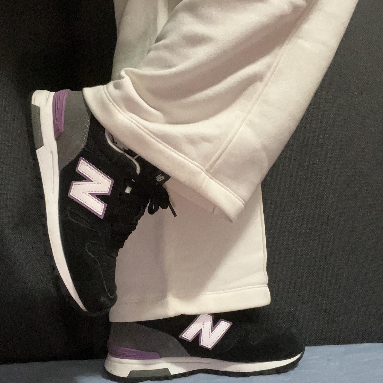 New Balance Women's Black and Purple Trainers (2)