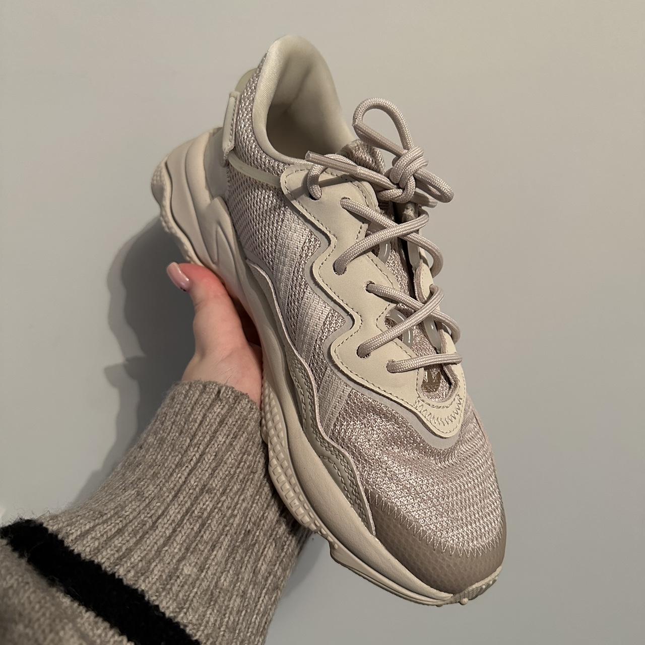 Adidas ozweego size store 4