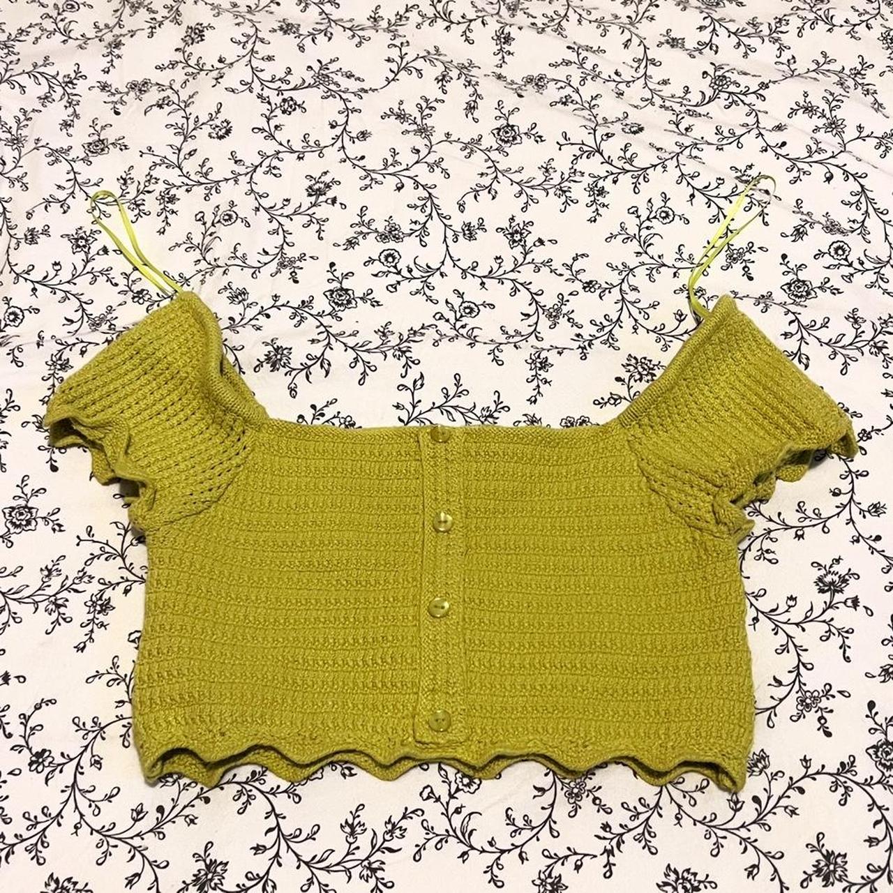 Zara Women's Green Vest Depop
