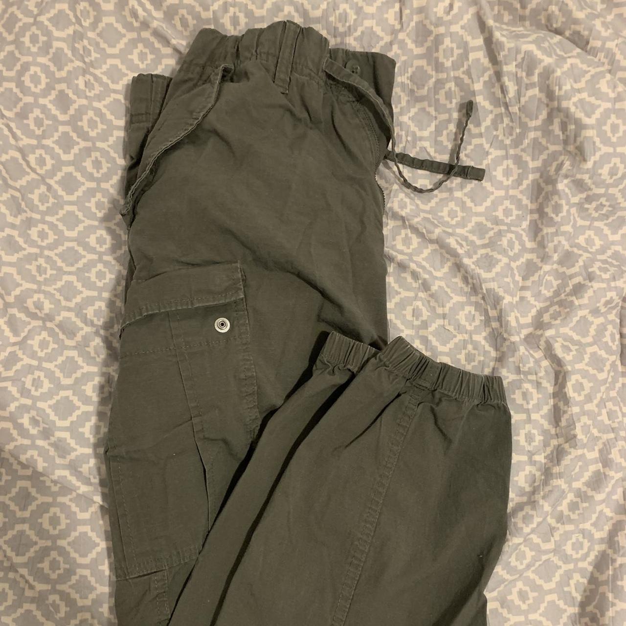 H&M green cargo pants Men’s size Small ( I’m... Depop