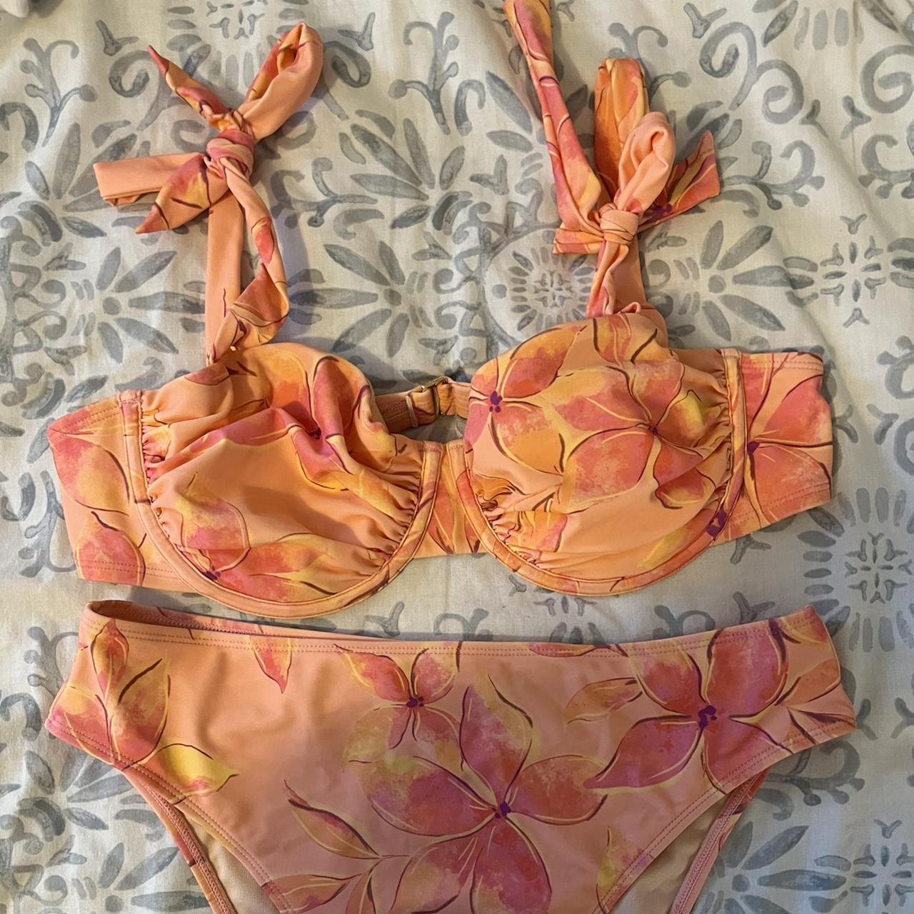 Cupshe Womens Bikinis And Tankini Sets Depop 0349