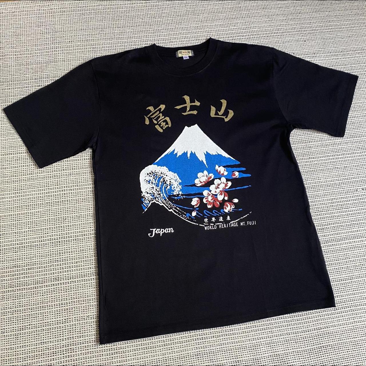 Vintage 90s Mt. Fuji Japan Tourist T-Shirt 🇯🇵 Size:... - Depop