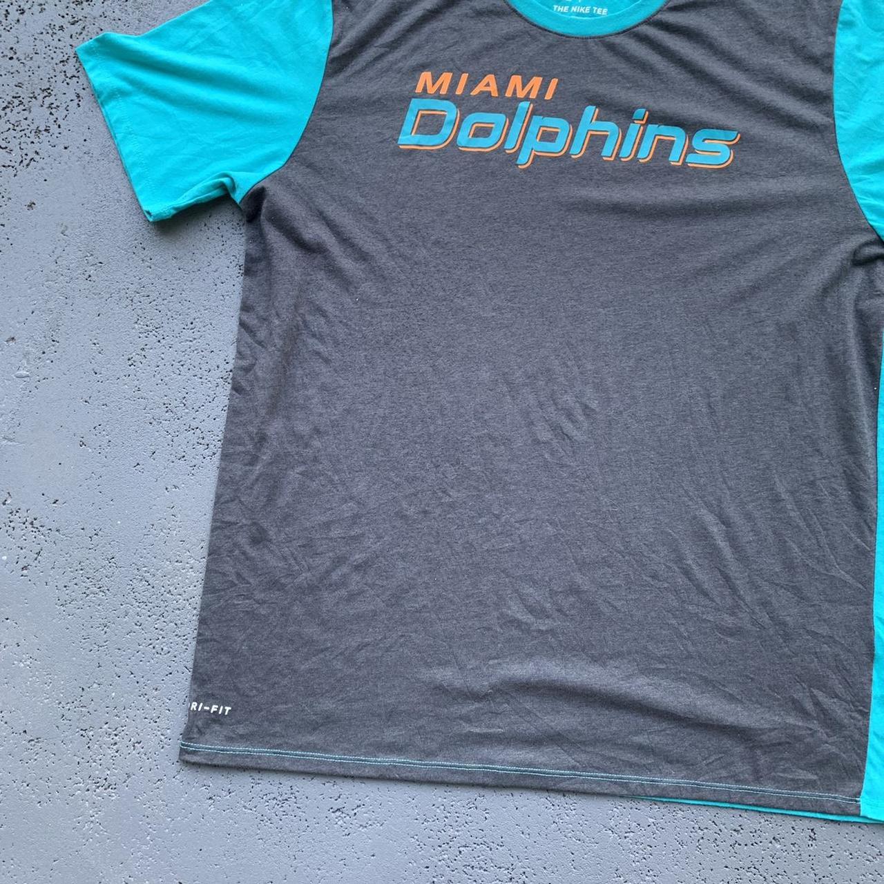 Miami Dolphins tee NFL Apparel Beautiful colors Fits - Depop