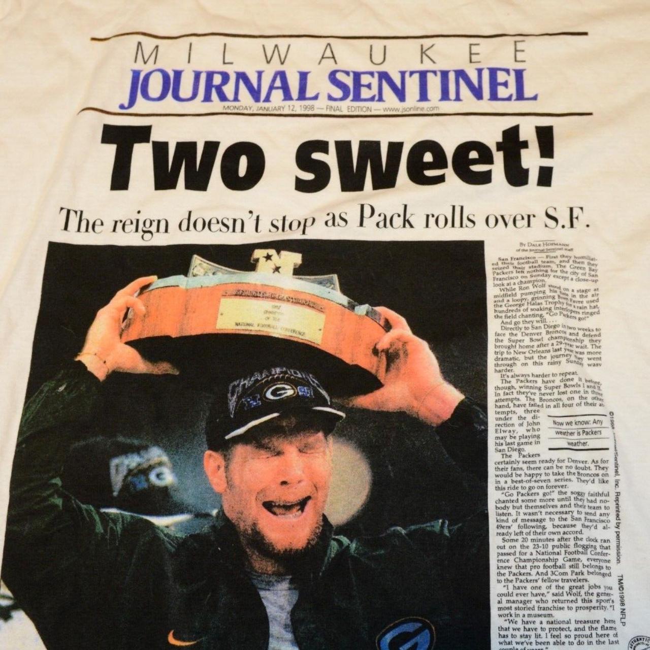 Vintage 90s 1998 Brett Favre Green Bay Packers Milwaukee Journal T-Shirt 2024 Large