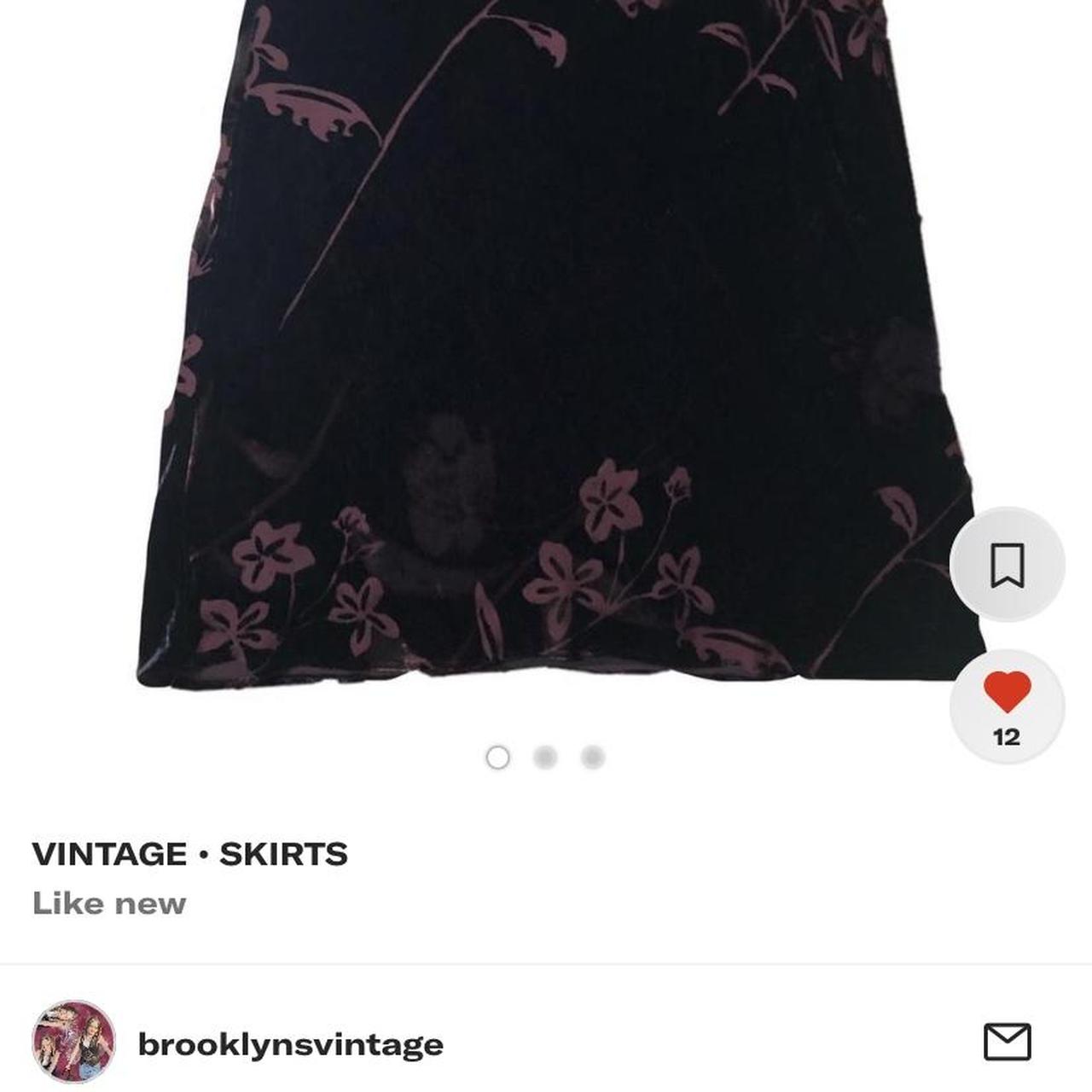 American Vintage Women's Burgundy and Black Skirt (3)