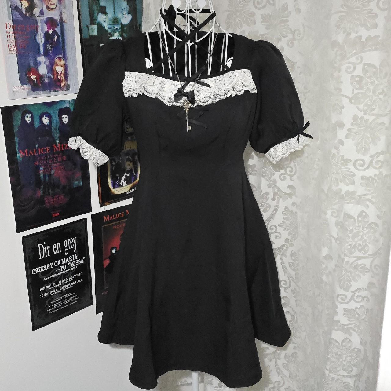 item listed by hideonline