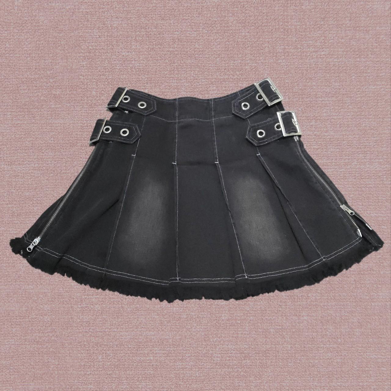 item listed by hideonline
