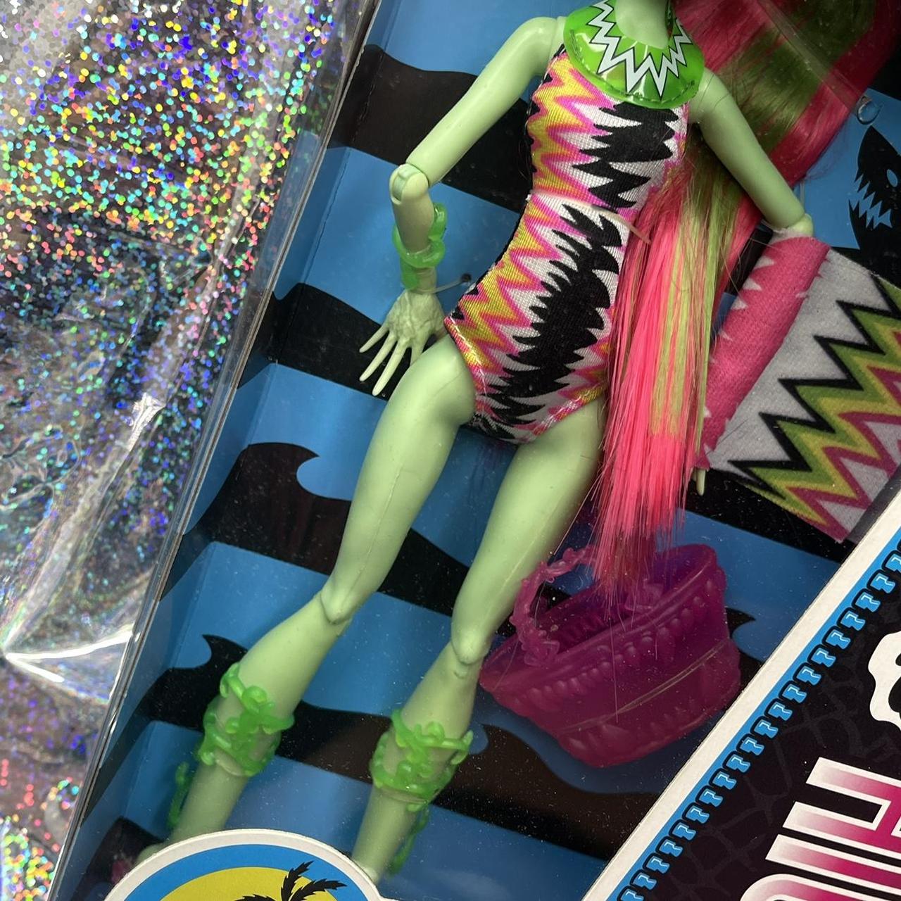 Venus mcflytrap doll Will trade for Depop