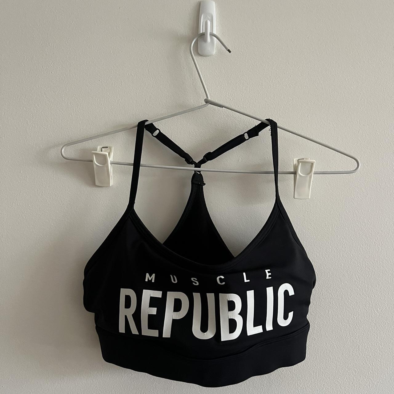 Muscle republic adjustable strap sports bra Super... Depop